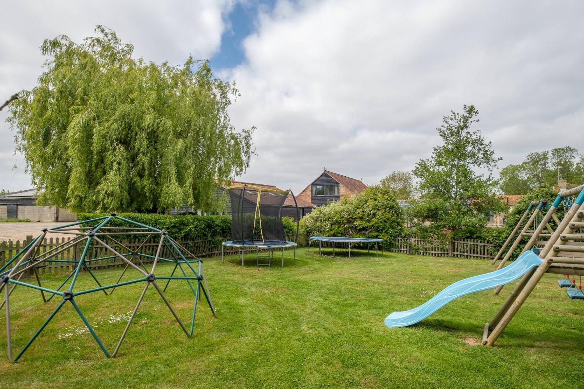 East Green Farm Cottages - The Granary Saxmundham Exterior foto